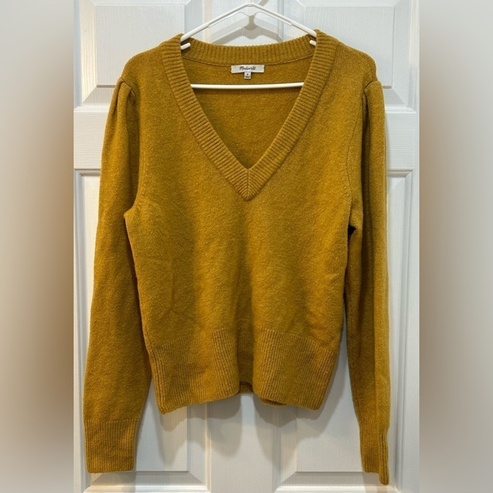 Madewell Westgate Deep V Neck Sweater Sz M Mustard Yellow Wool Blend Boho Preppy
